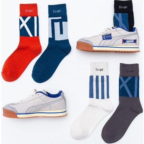 Spring Cotton Exquisite Harajuku Geometric Maze Series Stripe Fashion Brand Woman Outing Man Hip Hop Casual Middle Tube Socks