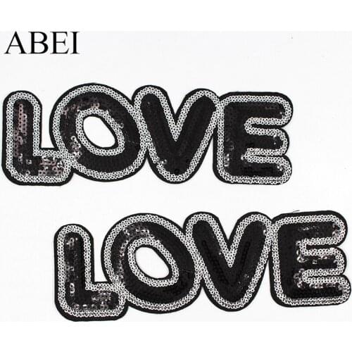 2pcs/lot Diy Sequined LOVE Badge Patches Iron On Clothes Jeans Backpack Stickers Sew On Apparel Appliques Handmade Patchworks