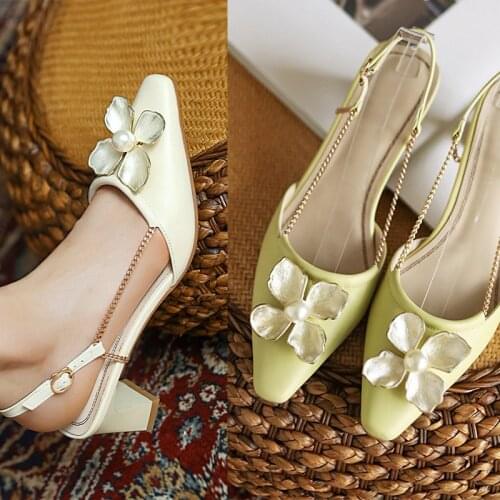 Ladies High Heels New Summer Chain Flower Decoration Women Sandals Ladies High Heels Sweet Dating Shoes Office Ladies Shoes