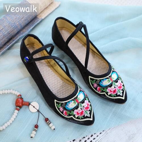 Veowalk Cute Buckle Women Casual Flannel Cotton Fabric Ballet Flats Pointed Toe Elegant Ladies Comfort Chinese Embroidered Shoes