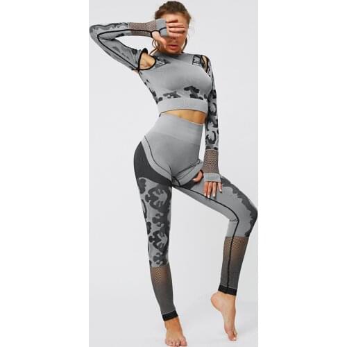 Women Yoga sets Camouflage long sleeve shirts Seamless leggings Peach rump workout Hollow cut breathable gym fitness sportswear