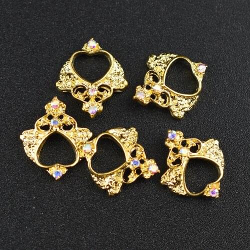 10Pcs Alloy Hollow Crown Heart 3d nail art decorations charm rhinestone crystal diamonds Stone jewelry accessoires DIY Tools