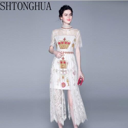 Runway Designer 2019 Summer Women Luxury Crown Print Lace Patchwork Vintage Dress Elegant High-Low Short Sleeve Sexy Long Dress