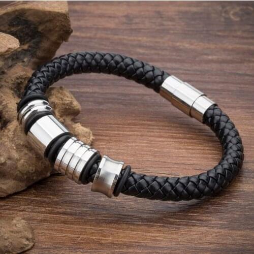 New Fashion Brand Luxury Genuine Leather Bracelet Men Trendy Knight Courage Charm Bracelets Stainless Steel Bracelets