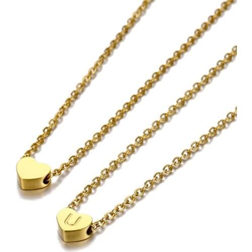 YJGS Initial Necklace Stainless Steel Heart Shaped Necklaces Fashion Gold A-Z Letter Pendant Necklace Lady Birthday Gift Jewelry