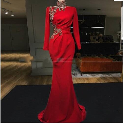 Saudi Arabic High Neck Long Sleeves Muslim Evening Dress Red Satin Mermaid Gold Applique Kaftan Moroccan Dubai Formal Prom Dress