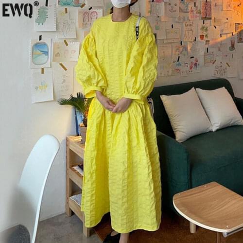 [EWQ] Long Lantern Sleeve Large Swing Mid-calf Dressws Soft Yellow Folds Dress Womens Autumn 2021 New Round Neck Loose