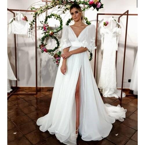 Beach Wedding Dress A-Line Lace Appliques Sleeveless Floor Length Chiffon Sleeveless Gorgeous Bridal Gowns Robe De Mariee