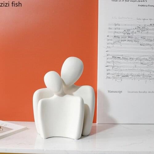 Embracing Character Porcelain Statue Desk Decor Crafts Ornaments Ceramic Abstract Figure Sculpture Home Decoration Modern