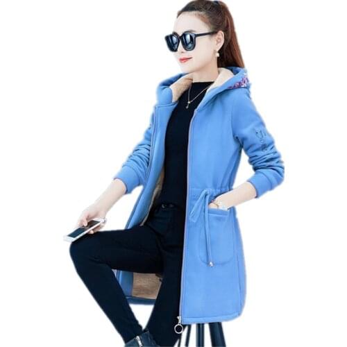 Trending Products 2020 Women winter coat Padded Womens short winter jacket NEW Add wool Embroidered tops Quality assurance 1660
