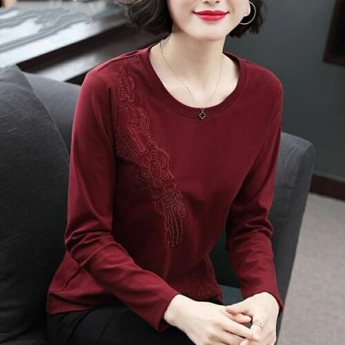 2021 Spring Autumn Womens Long Sleeve Cotton T-shirt Womens Embroidery Solid Color Temperament O-neck Tops Plus 4XL