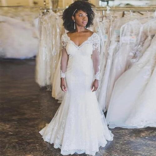 Weilinsha African Dresses Women Wedding Dresses Long Sleeve Illusion Bridal Gowns Lace Appliques Buttons White Dresses