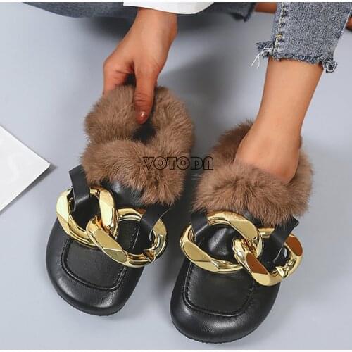 New Mules Shoes Women Warm Fur Slippers Fashion Metal Chain PU Slides Ladies Outdoor Slip On Flat Furry Casual Shoes Fliip Flops