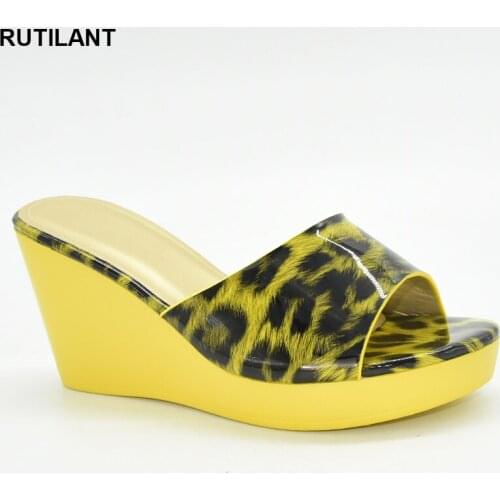 Fashion Women Plus Size Women Shoes 42 High Heels Sexy Ladies Italian Women Wedding Shoes Slip on Open Toe Pumps Leopard Shoes