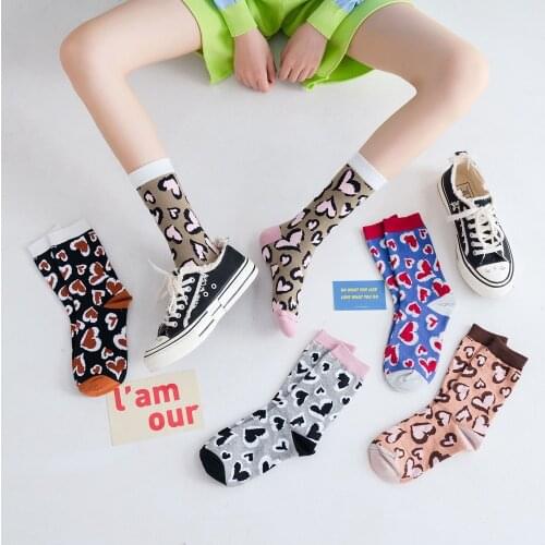 1 Pair of Cute Cotton Womens Socks Love Jacquard Leopard Print Sweat-Absorbent Breathable Ladies Flower Sock Tide DW008