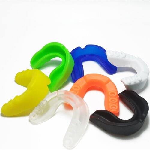 Wholesale New Professional EVA Boxing Mouthguard Sports Teeth Braces Box Taekwondo Sanda Rugby MMA Mouth Guard Supplies