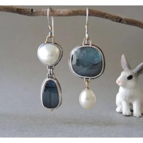 Delicate Geometric Resin Water Drop Stone Earrings Asymmetric Jewelry Two Color Metal White Pearl Dangle Earrings Gift