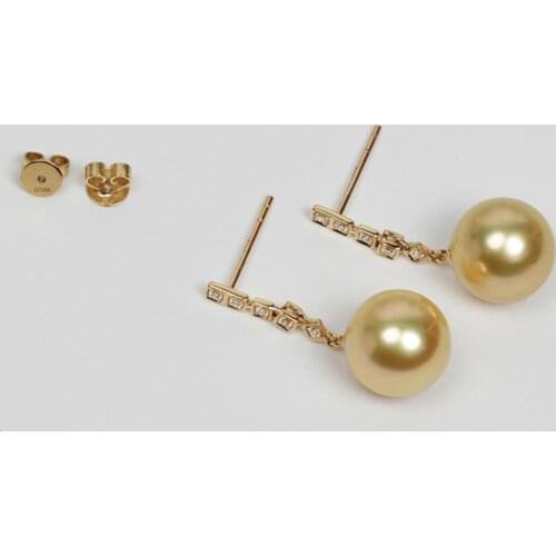 Charming 11-12mm south sea round gold pearl earring 18k