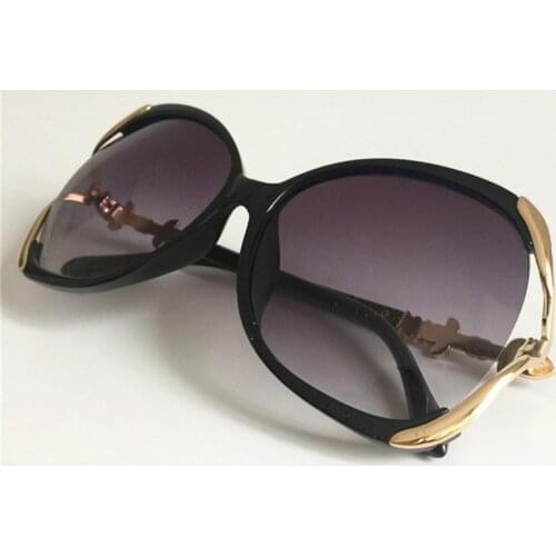 2021 Women Sunglasses Anti-UV Spectacles Oversize Frame Sun Glasses Female Eyeglasses Adumbral A
