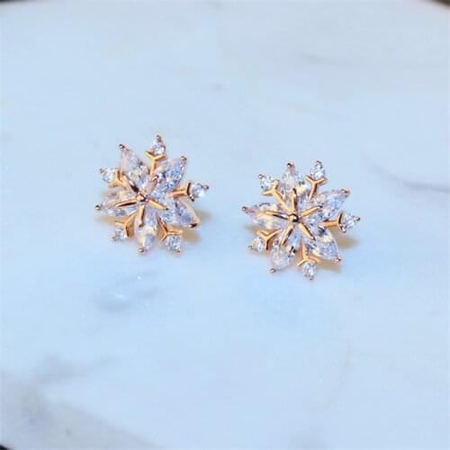 Dainty Female Small Snowflake Earrings 100% Real Sterling Silver Stud Earrings Trendy White Crystal Stone Earrings For Women