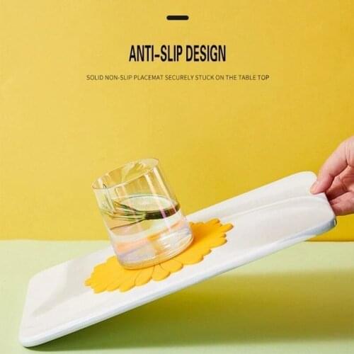 Kitchen accessories Sunflower Insulation Mat PVC Pad Non Slip Coasters Heat-Resistant Anti-scalding Placemat Household TN88