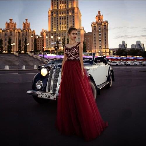 Latest Charming Wine Red Lace Cap Sleeves Prom Party Dresses Illusion Jewel Neck Corset Back Wedding Guest Gowns On Sale