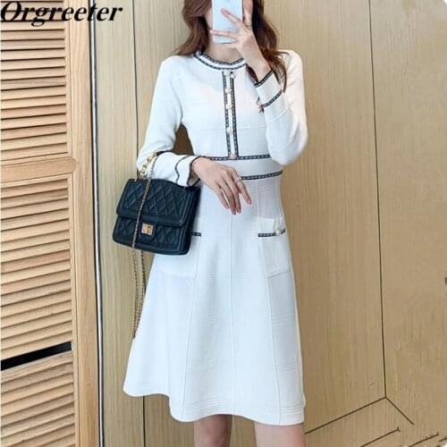 Womens Autumn Kniwear Clothing 2021 New O-neck Striped Stitching Contrast Color Pocket Deco Elegant OL Sweater Dress