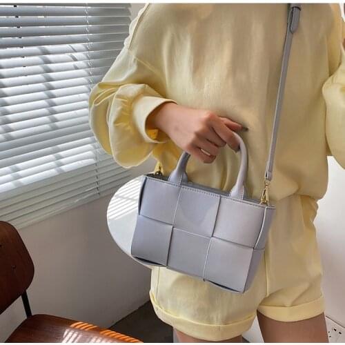 Summer 2021new Trendy Fashion Ladies One-shoulder Messenger Bag Simple Portable Small Square Bag High-quality Popular Bag Female