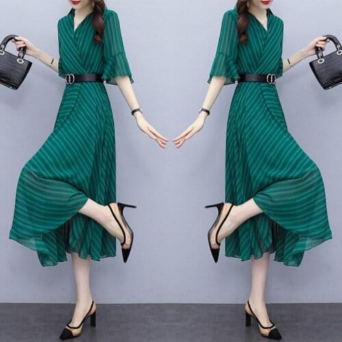 2021 Summer New Womens High-End Temperament Silk Dress Slim Short Sleeve Fashion Print Long Dress Korean V-Neck Clothing zh1340