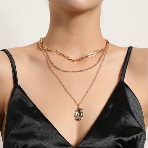 Punk Geometric Pendant Multi-layer Choker Necklace Statement Charm Necklace For Women Romantic Gift Party Jewelry