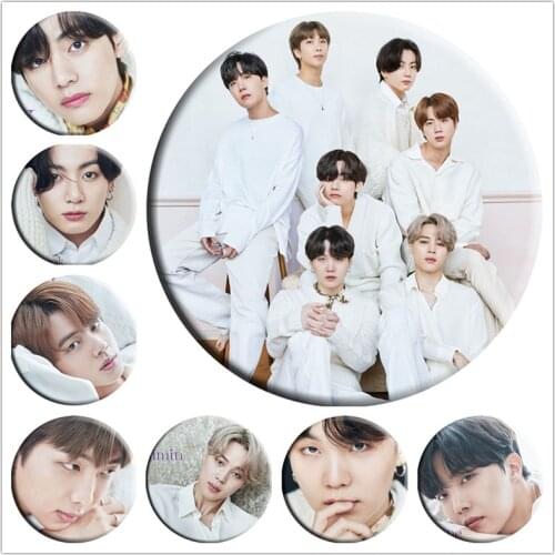 Kpop Bangtan Boys Badge Brooch Accessories Lapel Pin Adornment 1 Customizable Brooch Pink Silk Support Group Gift Wholesale