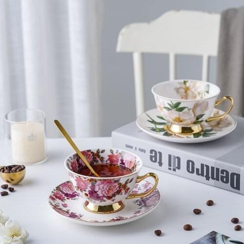 European Bone China Coffee Cup Saucer Spoon Set British Black Tea Tea Set Home Luxury Gold Rim Ceramic Cup Saucer Set Drinkware