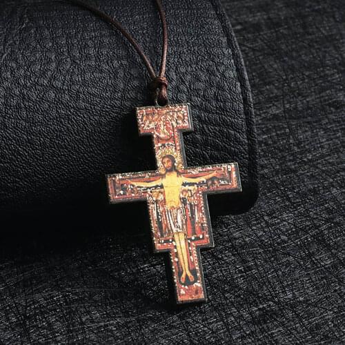 Orthodox Wooden Cross Pendant Necklaces for Women Men Religious Necklace Adjustable Leather Rope Chains Prayer Jewelry Collier