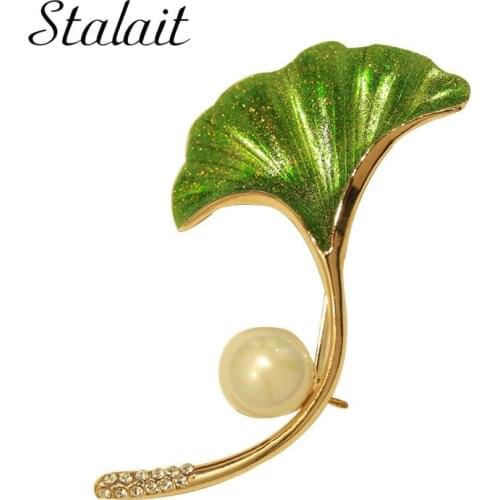 Handmade Pearl Ginkgo Leaf Brooches Retro Tree Leaf Alloy Brooch Accessories Jewelry Wholesale Brooch For Women Elegant Fashion