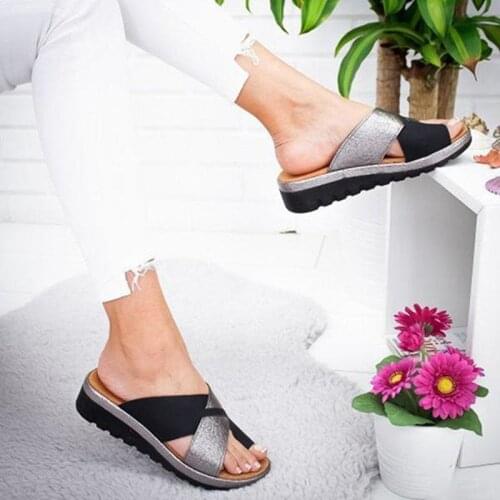 Women New Summer Outdoor Slipper Flip Flops Female Casual Mid-heel Wedge Soft Bottom Indoor Comfortable Beach Shoe