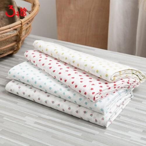 100cm * 140cm / piece, Strawberry Printed Cotton Cloth,Baby Dress,Skirt,Pajama,Bib,Curtain,Puppet Fabric, DIY Manual Material