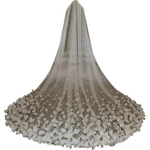 Single Layered Floral Applique Chapel Wedding Veil Exquisite Lace Custom Made Light Ivory Bridal Veils