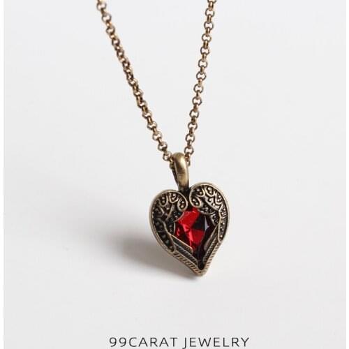 Nine nine carat fashion retro trend refined punk new short red heart sweater Necklace simple women GN