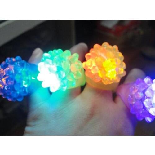 Strawberry Glow Light Ring LED Flashing Finger Ring Bar DJ Rave Toys Light Up Elastic Rubber Blinking Ring Halloween Party 10pcs