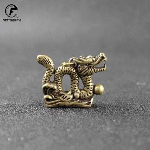 Super Cool retro copper gold Color Dragon Totem brass Animal chinese keychain Dragon Fashion Jewelry model statues sculpture