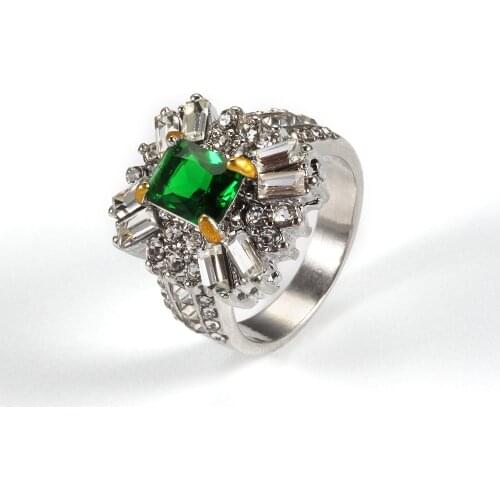 Vintage Jewelry Square Green Stone Anniversasry Rings For Women Luxury Pave Crystal Ring Engagement Gift Ring Accessories