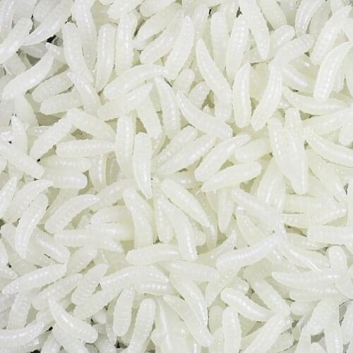 100pcs 1.5cm 0.13g red, yellow and moonlight three colors of bird droppings, larval dung protein, durable bait and bait