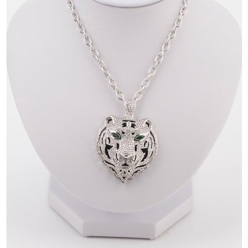 Trendy Inlaid AAA Zircon Domineering Tiger Head Necklace Shiny Pendant Necklaces For Women Fashion Jewelry Gifts With O Chain