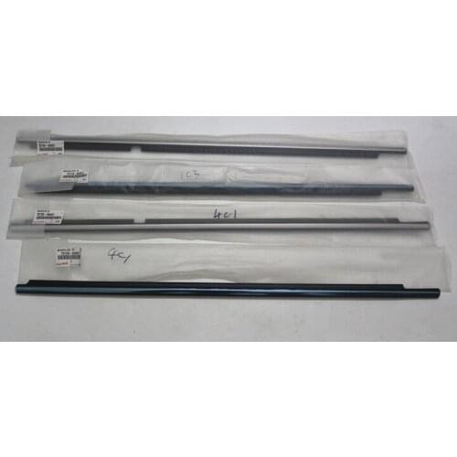 Window Glass Binder External Strips For Land Cruiser LC100 4700 1998-07 Year