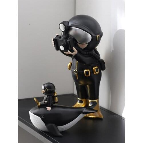 Nordic Resin Crafts Divers And Whales Miniature Figurine Teraryum Fairy Garden Creative Home Decoration Accessories