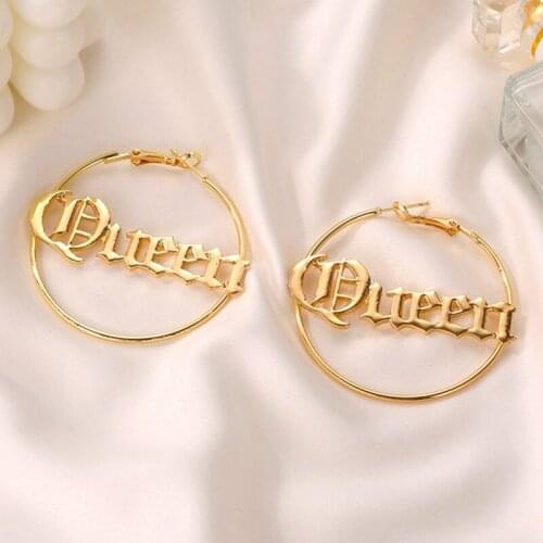 2021 Exaggerated Large Round Letter Queen Hoop Earring Gold Silver Color Oversize Circle Eardrops Ear Rings Jewelry for Women