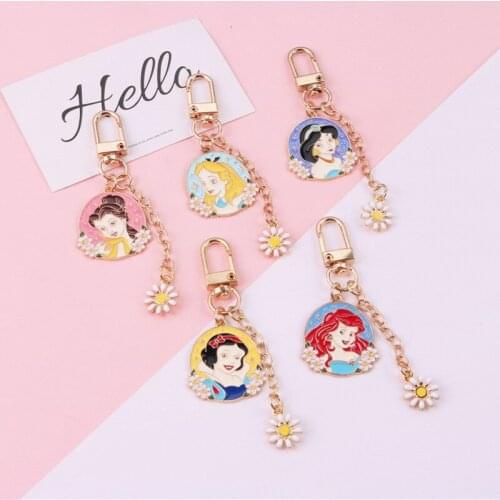 Disney New doll toys Frozen Cartoon princess Dripping Alloy Snow White Keyring baby girls Flower Keychain bag Pendant toys