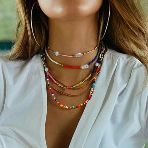Bohemian Colorful Seed Bead Pearl Flower Choker Necklace Statement Short Collar Clavicle Summer Chain Necklace for Women Jewelry