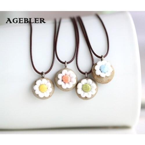 Original Hand Knead Glaze Ceramic Flower Pattern Necklace Pendant Small Jewelry Porcelain Round Long Necklace for Women Mujer