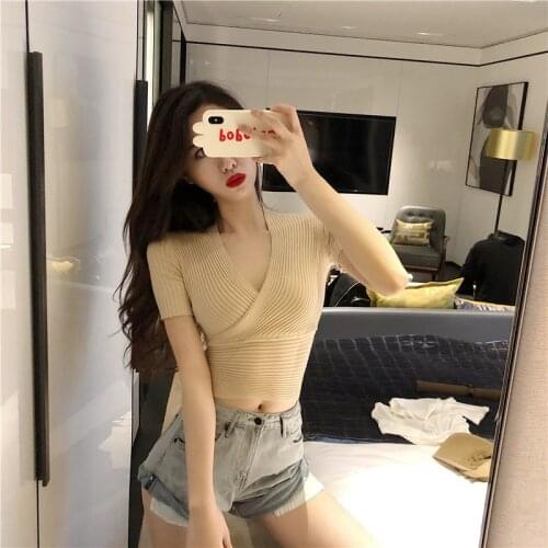 2021 Summer New Style Korean Sexy Knitted Bottoming Shirt Women Short-Sleeved Tight-Fitting Low-Cut Vest Deep V-Neck Top